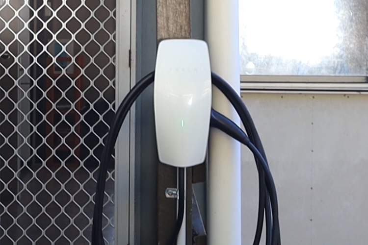 Off Grid Tesla Wall Connector