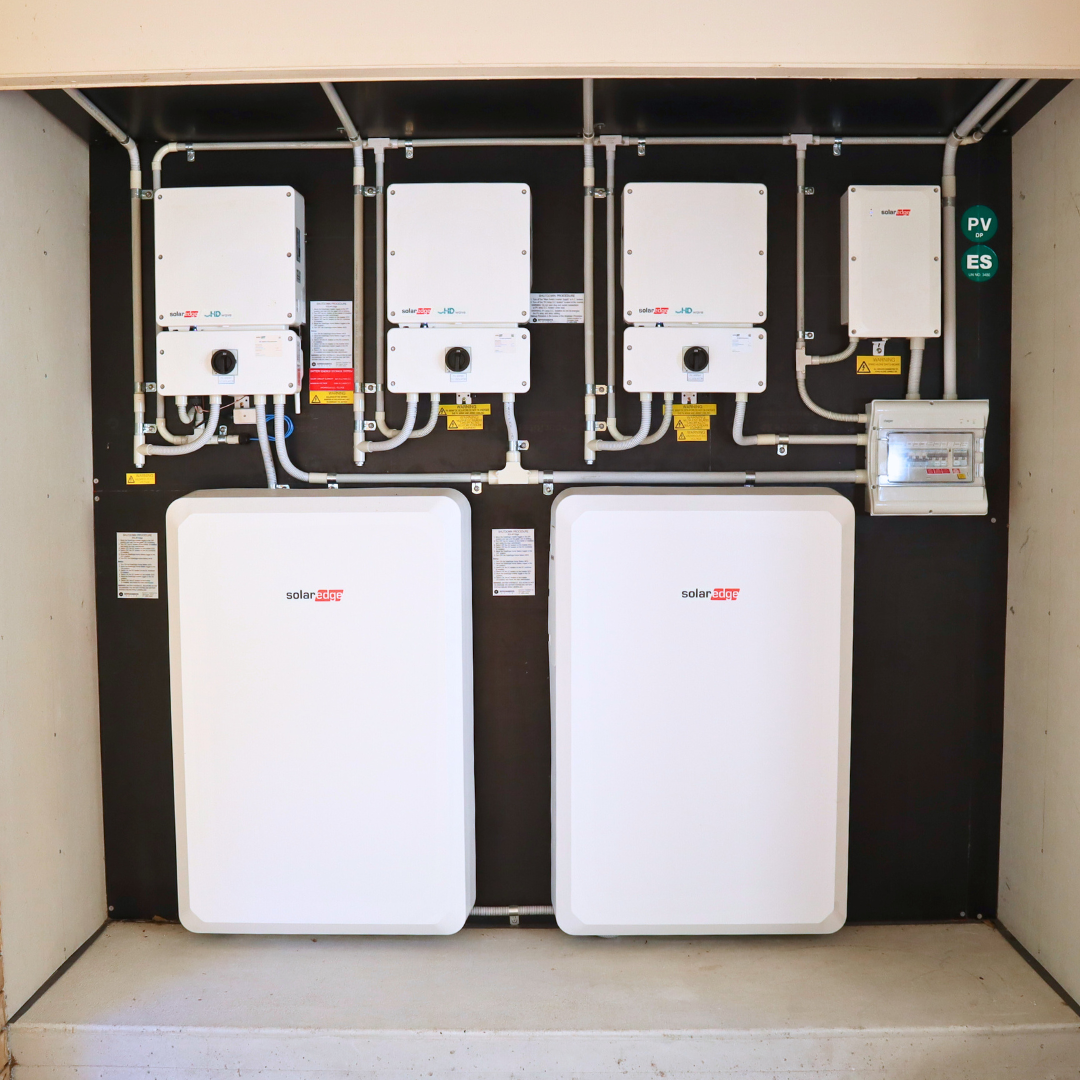 Cashmere Solar Hybrid System with SolarEdge Home Batteries