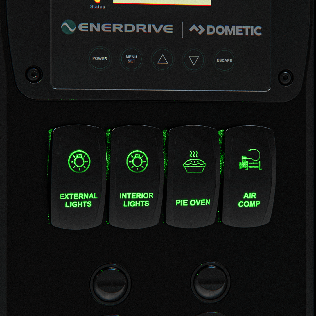 Enerdrive Voyager System (Left) 3000W/100A Inverter Charger 40DC Inc. Simarine SCQ50