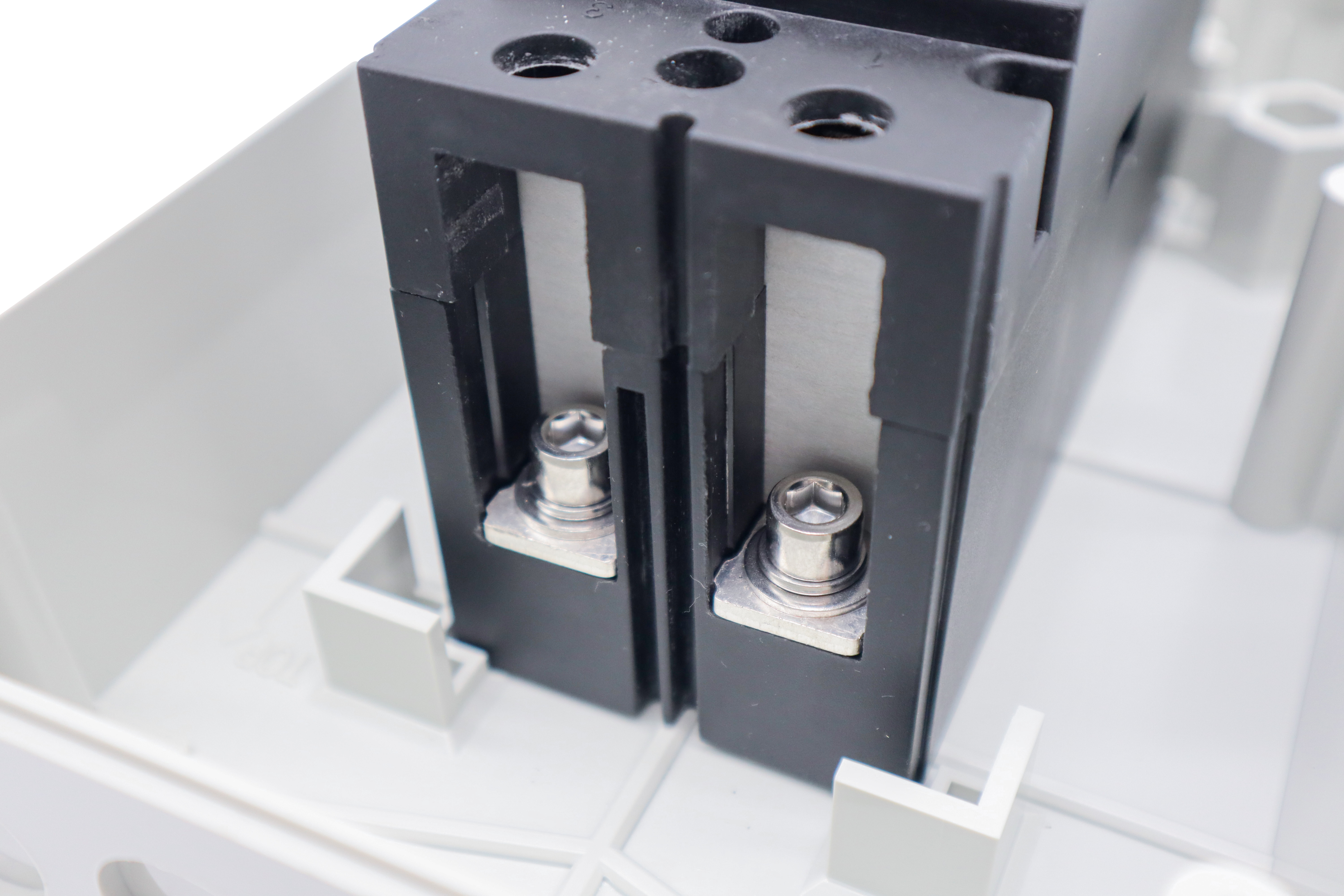 ZJ BENY Bdm 125A Dc Circuit Breaker