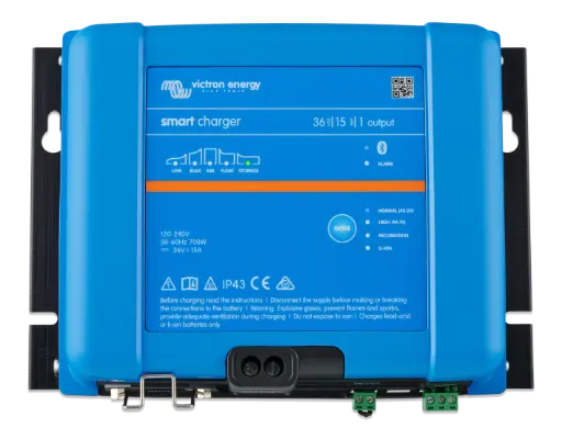 [PSC361550095] Victron Smart IP43 Charger 36/15 (1) 120-240V
